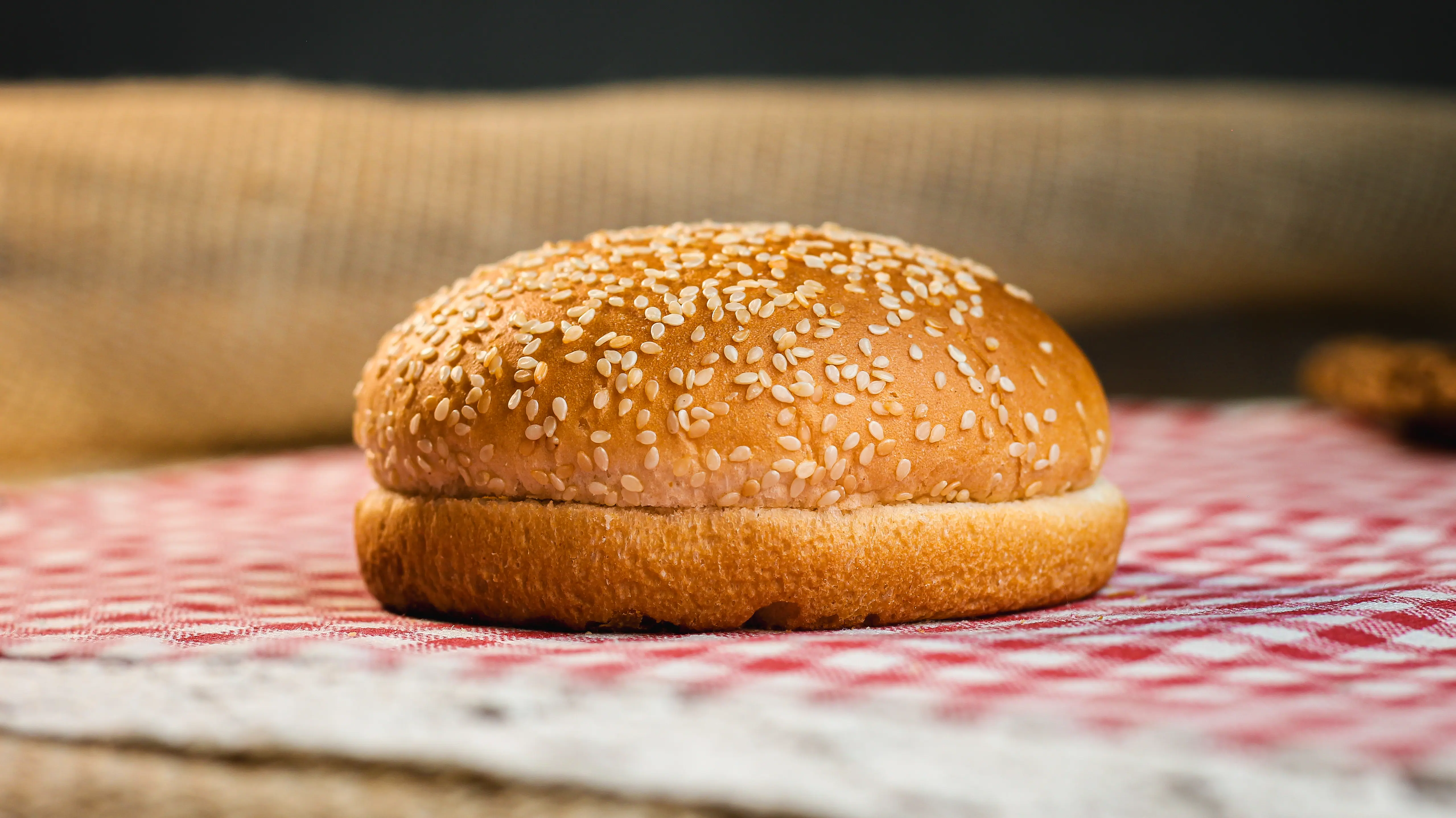 Pão de Hambúrguer com Gergelim artesanal - ValePan
